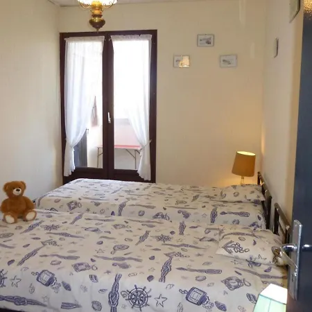 Apartmán 2 Pieces Avec Balcon A 100m De La Plage - - Fr-1-224c-37